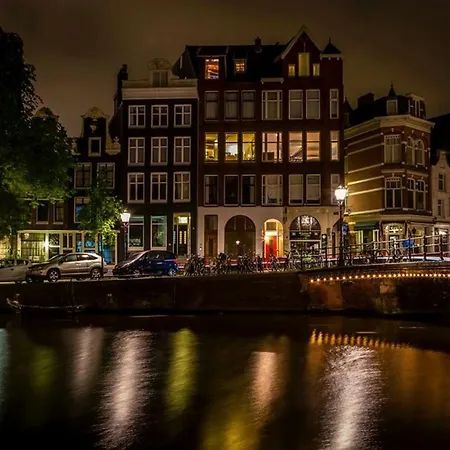 Canal View B&B Amsterdam-2